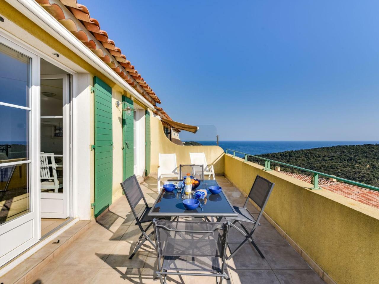 Holiday Home Le Belvédère Cavalaire-sur-Mer Exterior foto